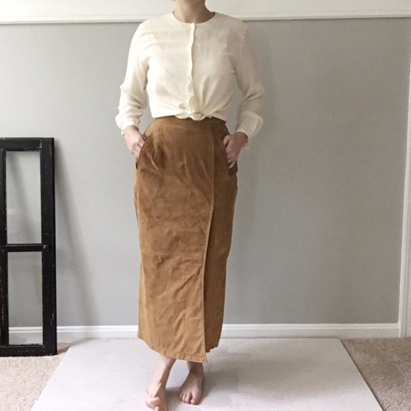 SOLD Vintage Suede Pencil Skirt - Picture 2 of 8